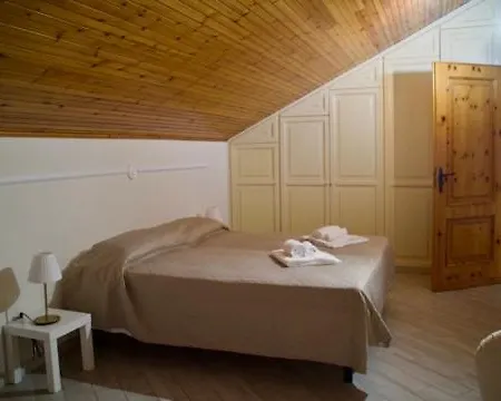 Ada Musso Ss Alloggio per agriturismo *