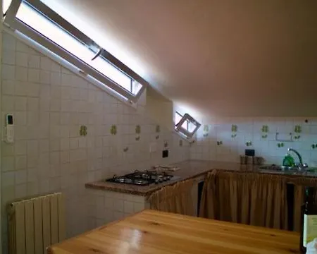 Ada Musso Ss Alloggio per agriturismo Diano Borello