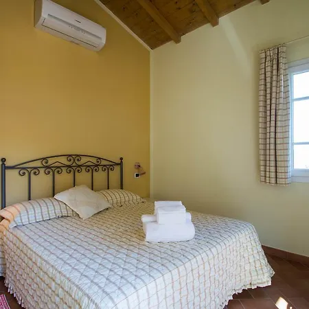 Agriturismo Ada Musso Bauernhof Diano Borello