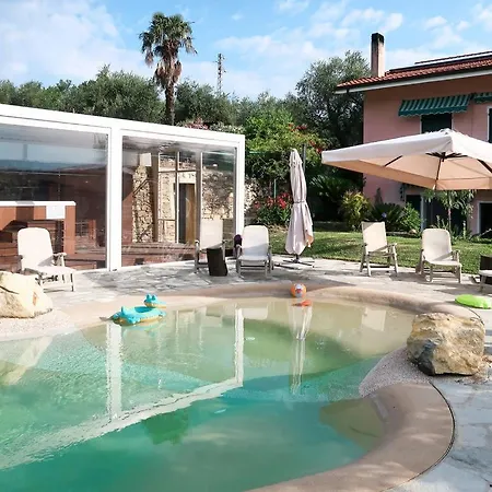 Alloggio per agriturismo Ada Musso Ss Diano Borello